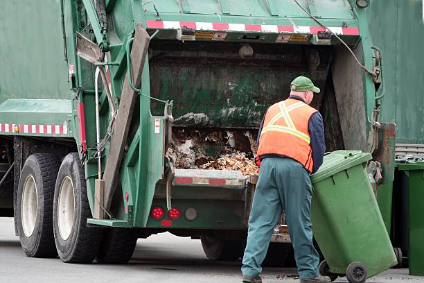 Best Construction Debris Removal  in Hebron, IN